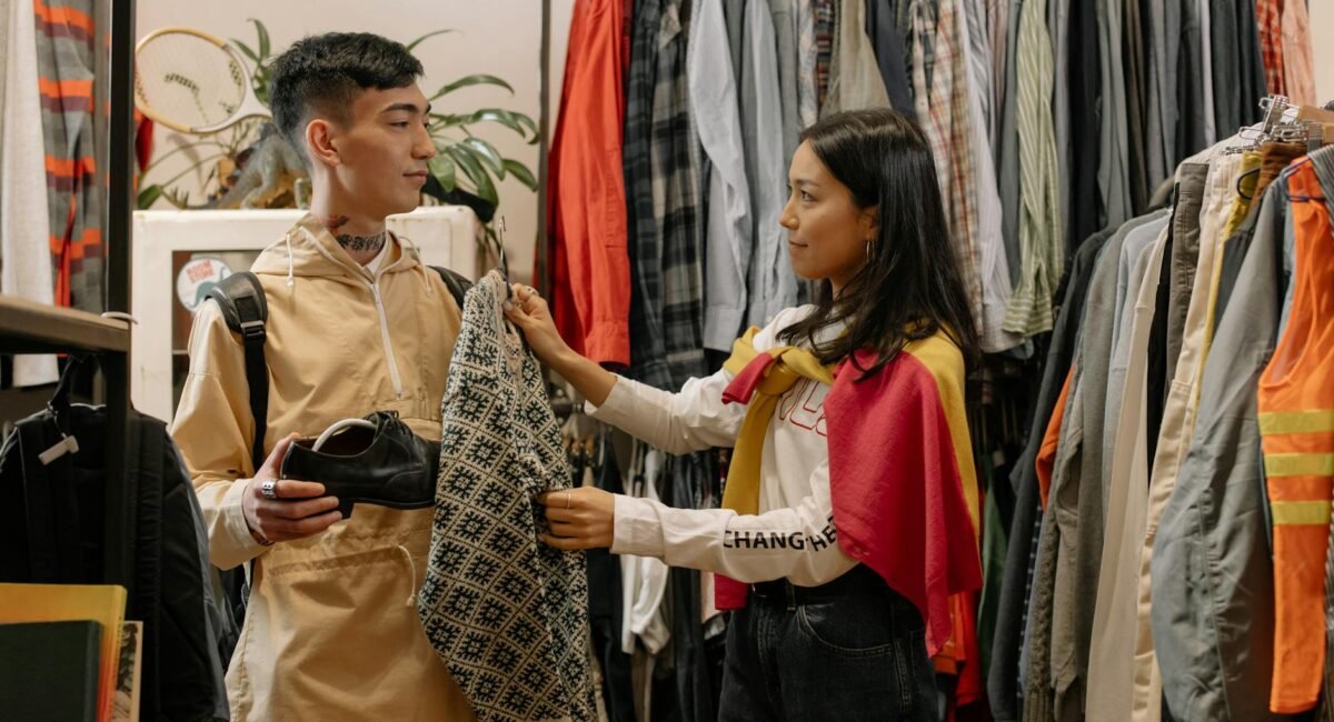 Clothing & Apparel Stores in Downey