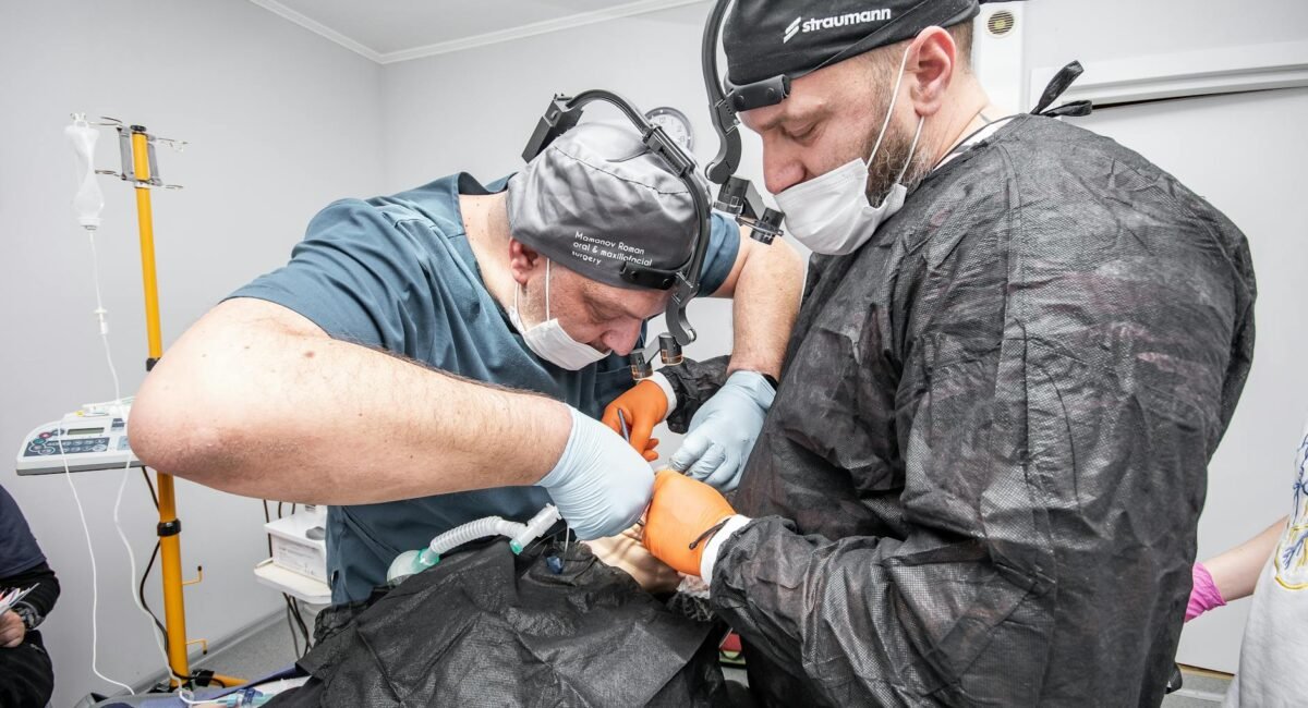 Dentists & Oral Surgeons in Brooklyn